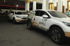 Keliling 34 Provinsi,...