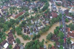 Banjir Labuan Banten Capai 2 Hingga 6 Meter, Warga Terpaksa Dievakuasi