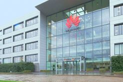 Pejabat Huawei Klaim Tahun Ini Raup Pendapatan USD100 Miliar Lebih