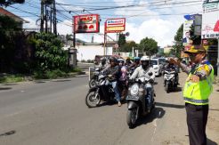 Puncak Kepadatan Kendaraan di Lembang Diprediksi Mulai Hari Ini