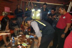 Polisi Tes Urin Pengunjung Sejumlah Tempat Karaoke