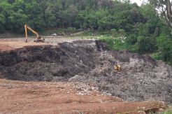 2 Korban Longsor TPSA Cilowong Serang Belum Ditemukan