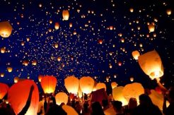 Malam Ini Bupati Kobar Lepas Puluhan Lampion di Pantai Kubu