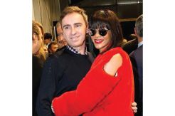 Raf Simons Populer di...