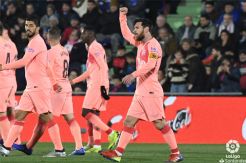 Messi dan Suarez Bawa Barcelona Kukuh di Puncak Klasemen