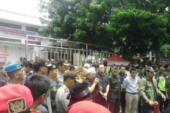 Gabungan Ormas Islam Tuntut Seluruh Tempat Karaoke di Blitar Ditutup