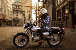 Suzuki Siap Ramaikan Permintaan Motor Tampang Tua
