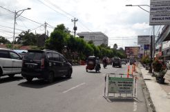 Jukir di Siantar Resah Kendaraan Dilarang Parkir di Sisi Jalan