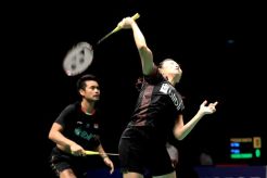 Owi/Debby Tersingkir, Marcus/Kevin Melaju ke Perempat Final