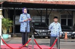 PNS Tangsel Deklarasi Bersama Kurangi Penggunaan Produk Plastik