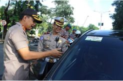 Kapolresta Sidoarjo Turun ke Lapangan Sosialisasi Tertib Lalu Lintas