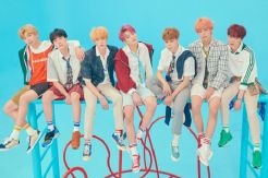 BTS Hadir Dalam Bentuk...