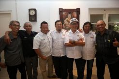Tanjung Perak Jazz Bakal...