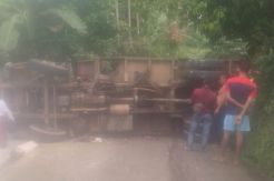 Truk Sampah Terbalik, 9 Petugas Dinas Kebersihan Luka-luka
