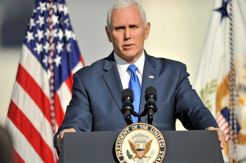 Sebut Maduro Diktator, Pence Serukan Perubahan Rezim di Venezuela