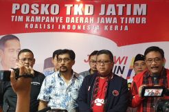 Djarot Minta Pendukung Tak Besar Kepala Sikapi Elektabilitas Jokowi
