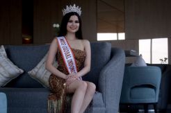 Terbang ke Filipina, Gadis Cantik Ini Minta Dukungan Masyarakat