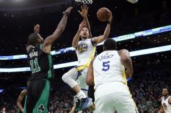 Wariorrs Pertahankan Keperkasaan di Kandang Celtics