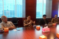 Ekonomi Syariah Harus Jadi Arus Utama Ekonomi Nasional