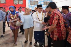 Ketum PAN Sebut Desy Ratnasari Bukti Artis Serius Bela Rakyat