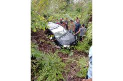 Hindari Motor Putus Rantai, Sedan Vios Terjun ke Jurang