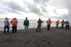 Perahu Terbalik Dihantam Ombak, 1 Nelayan Hilang