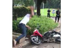 Video Pria Rusak Motornya Viral, Psikolog Sarankan Polisi Bekukan SIM
