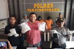 Satresnarkoba Buru Pemasok...