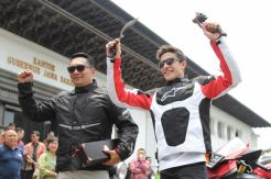 Bertemu Marc Marquez, Kang Emil Ngobrol Pakai Bahasa Spanyol