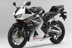 Honda Benar-Benar Siap Hadapi Jagoan Ninja Kawasaki