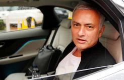 Mourinho Jadi Host Program Berita Sepak Bola di TV Rusia