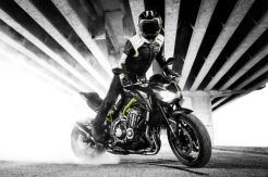 Lebih Dekat dengan Kawasaki Z900