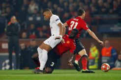 Babak 1 : Manchester United vs PSG Sama-sama Buntu