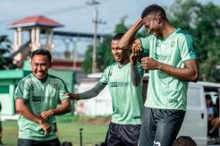 Jadwal Persebaya vs Persinga Berubah, Djanur Minta Pemain Fight