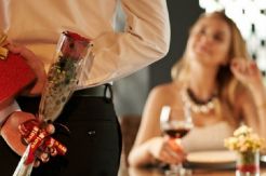 3 Tips Romantis Bersama...
