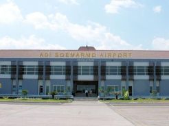 Cuaca Buruk dan Jarak Pandang Terbatas, Bandara Adi Soemarmo Sempat Ditutup 30 Menit