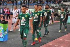 Tandukan Balde Jadi Bukti Kualitas Penyerang Jangkung Persebaya