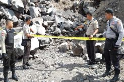 Seorang Penambang Batu di Manado Tewas Tertimpa Longsoran Batu
