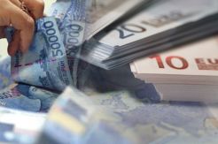 Rupiah Akhir Pekan Ditutup Mencoba Pulih, Euro Dekati Level Terbaik