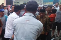 Oknum Kades Tampar Anggota Panwascam Saat Acara Sosialisasi Caleg