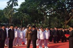 Lantik Ribuan Pejabat,...