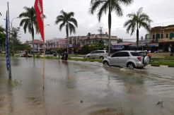 Diguyur Hujan Deras, Jalinsum Terendam Banjir