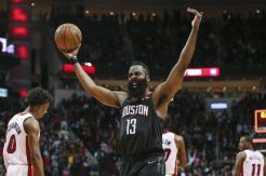 Cetak 58 Poin, Harden Bawa Rockets Melesat