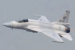 F-16 atau JF-17 Pakistan yang Dogfight dengan MiG-21 India?