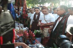 Dekranasda NTT Jadikan Festival Sarung dan Musik Agenda Tahunan