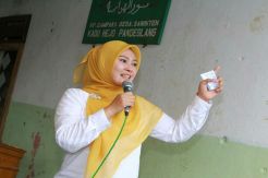 Dijanjikan Perbaikan Jalan Tahun Ini, Irna Minta Warganya Sabar
