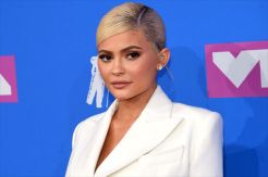 Kylie Jenner, Miliarder Termuda di Dunia Berkat Bisnis Kosmetik