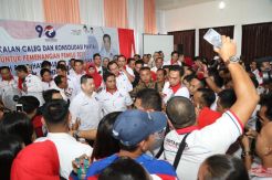Konsolidasi Perindo di Balikpapan, Hary Tanoe: Kita Harus Terjun ke Masyarakat