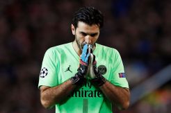 Si Kuping Besar dalam Mimpi Panjang Gianluigi Buffon