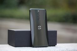 Xiaomi Konfirmasi Ponsel...